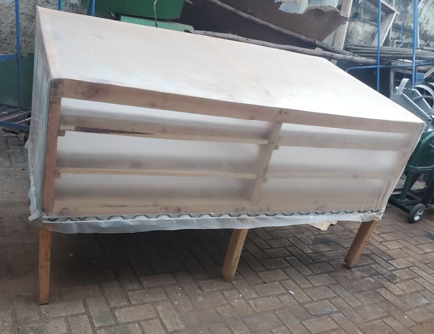 Small scale solar dryer